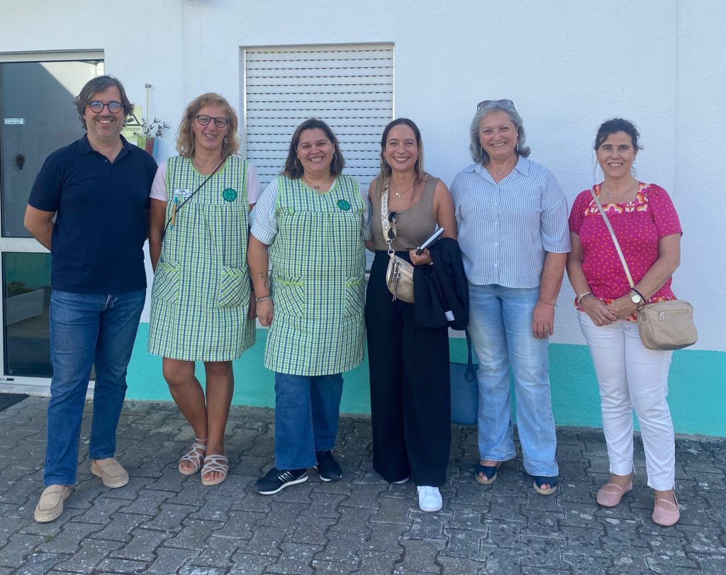 Visita à Associação Popular